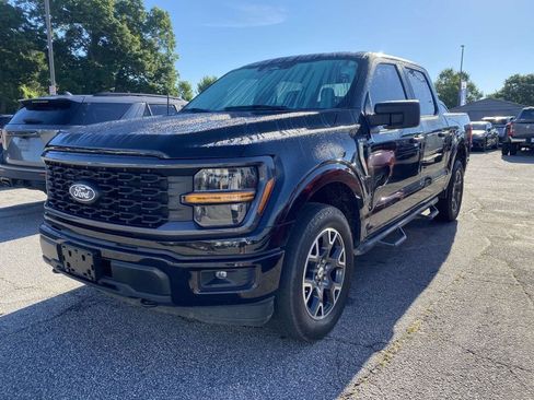 Used 2024 Ford F150 STX AWD/4WD image 3