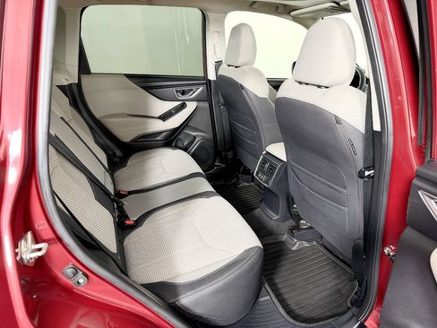 Used 2020 Subaru Forester Premium AWD/4WD image 42