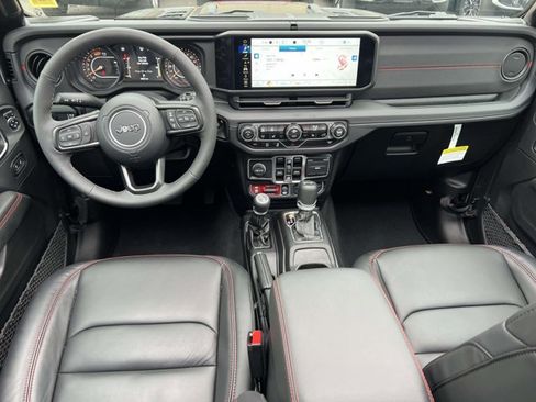 Used 2025 Jeep Wrangler Rubicon w/ Steel Bumper Group image 13