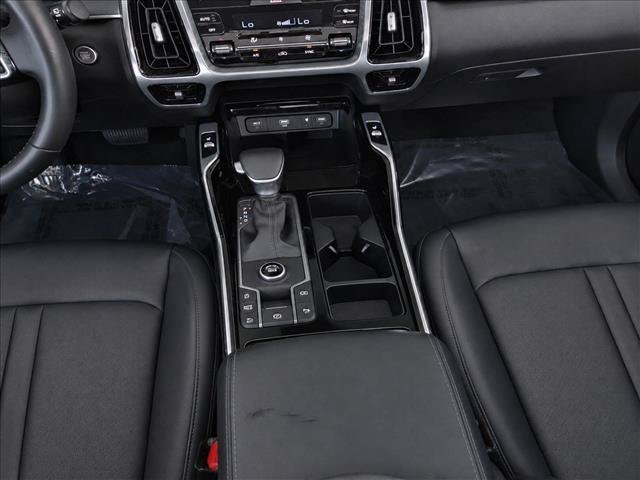 Used 2023 Kia Sorento SX FWD image 30