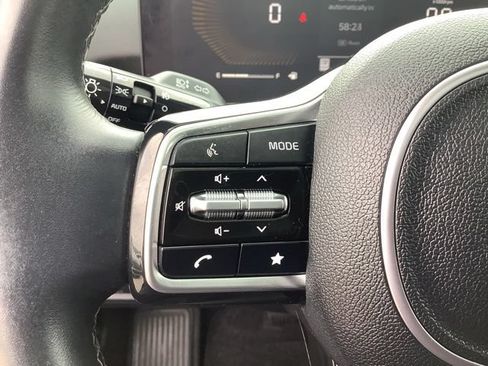 Used 2024 Kia Sorento EX w/ Panoramic Sunroof Package FWD image 30