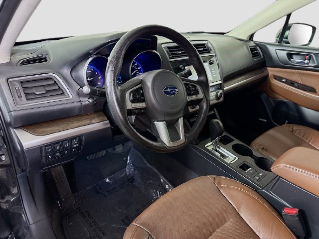 Used 2017 Subaru Outback 2.5i Touring w/ Popular Package #5A AWD/4WD image 22