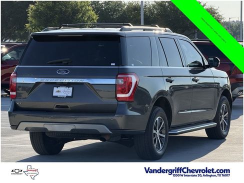 Used 2020 Ford Expedition XLT w/ Equipment Group 202A RWD image 4