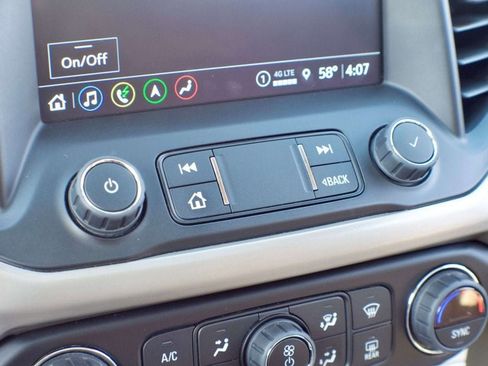 Used 2022 GMC Acadia Denali w/ Denali Ultimate Package image 36