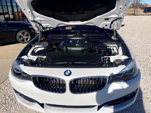 Used 2017 BMW 330i Gran Turismo xDrive image 23