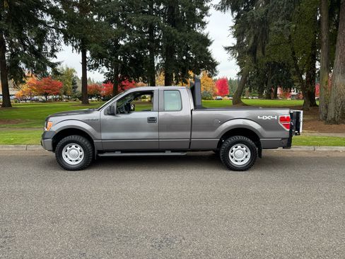 Used 2014 Ford F150 XL w/ Equipment Group 101A Mid image 2