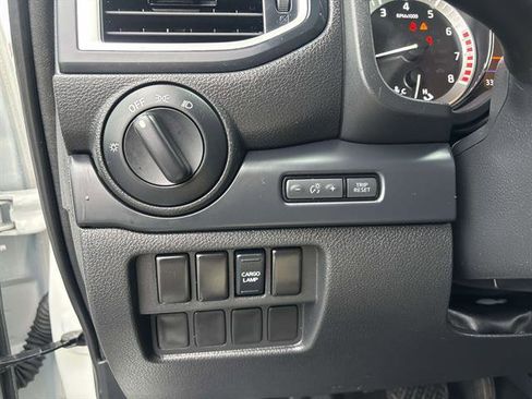 Used 2019 Nissan Titan S w/ S Utility Package image 27