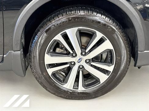 Used 2018 Subaru Outback 2.5i Limited AWD/4WD image 34