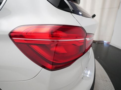 Used 2018 BMW X1 sDrive28i image 31