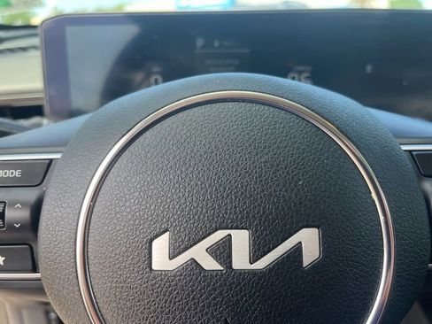 Used 2025 Kia K5 LXS FWD image 29