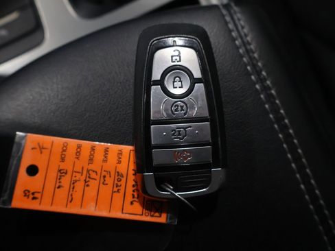 Used 2024 Ford Edge Titanium AWD/4WD image 28