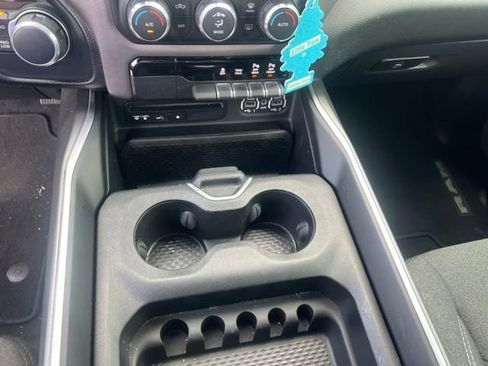 Used 2019 RAM 1500 Big Horn AWD/4WD image 9