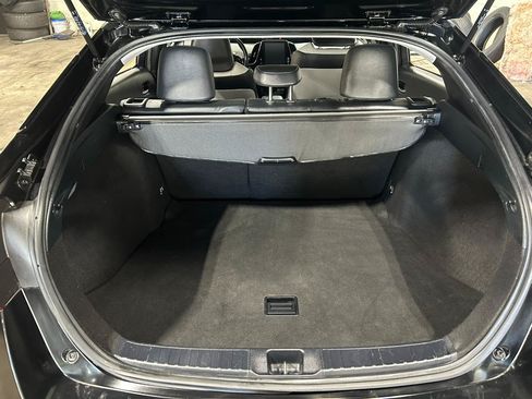 Used 2022 Toyota Prius Limited FWD image 15