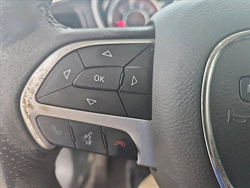 Used 2016 Dodge Challenger R/T Scat Pack w/ Leather Interior Group image 15