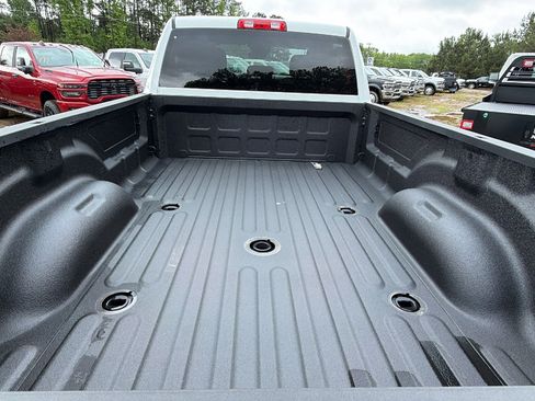 New 2026 RAM 3500 Big Horn AWD/4WD image 13