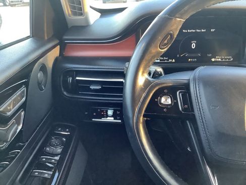 Used 2020 Lincoln Aviator Reserve w/ Elements Package Plus image 10