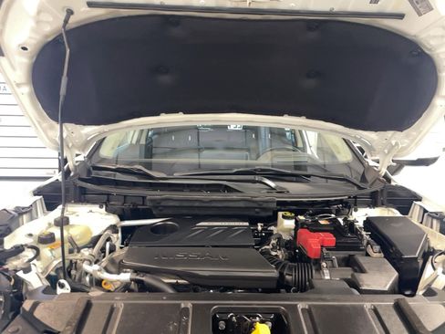 Used 2022 Nissan Rogue Platinum w/ Head-Up Display Package image 28