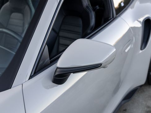 Certified 2022 Porsche 911 Turbo image 18
