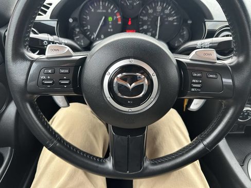 Used 2014 MAZDA MX-5 Miata Club image 22