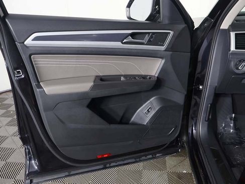 Used 2023 Volkswagen Atlas SEL Premium AWD/4WD image 27