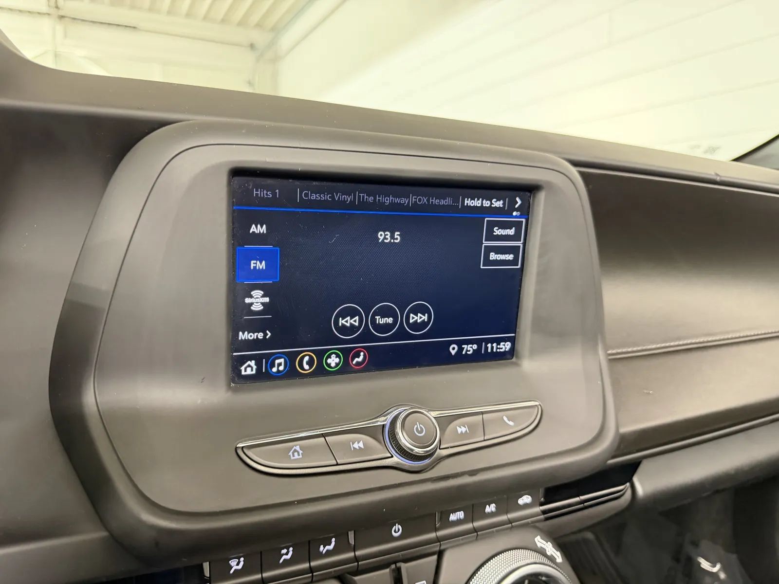 Used 2021 Chevrolet Camaro LT RWD image 19