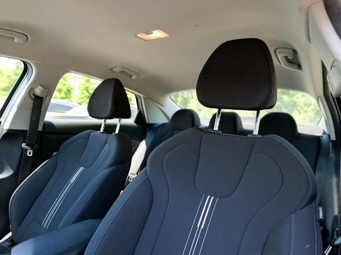 Used 2023 Hyundai Elantra SEL w/ Convenience Package FWD image 23