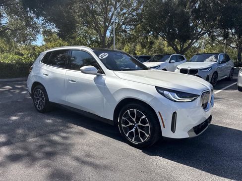 Certified 2025 BMW X3 xDrive30i w/ Convenience Package image 2