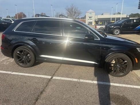 Used 2017 Audi Q7 3.0T Prestige image 5