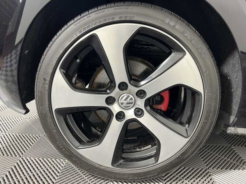 Used 2017 Volkswagen GTI S FWD image 17