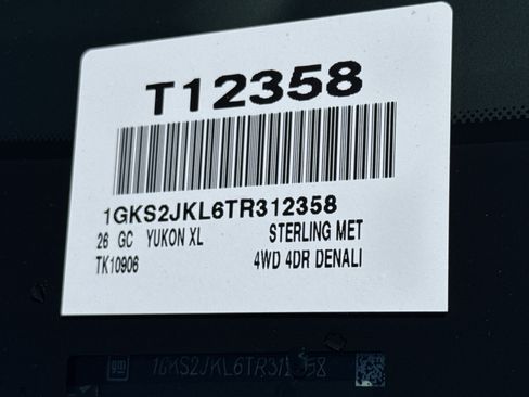 New 2026 GMC Yukon XL Denali w/ Sun & Power Step Package AWD/4WD image 42