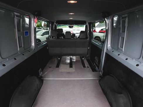 Used 2024 Mercedes-Benz Sprinter 2500 image 45