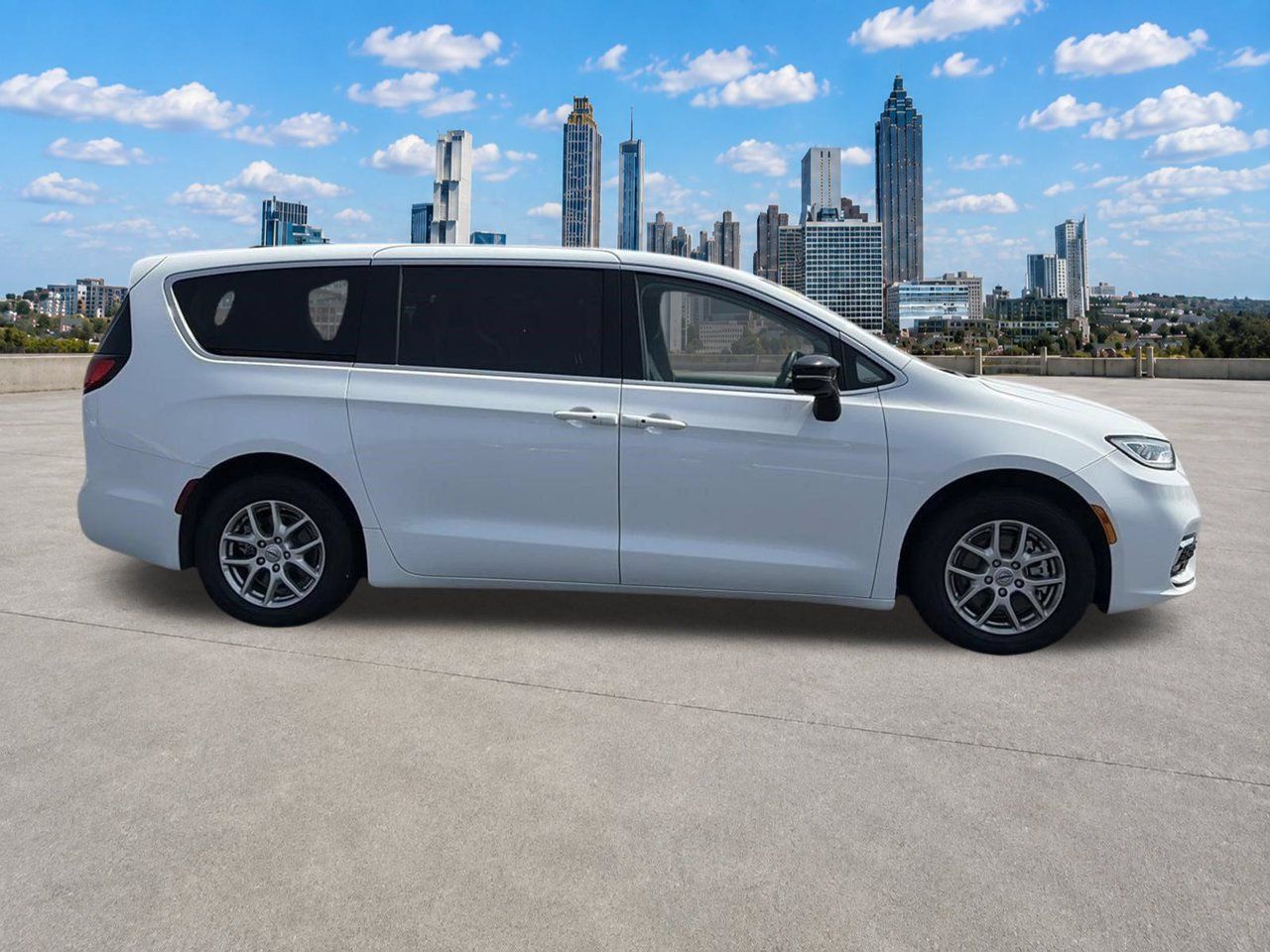 Used 2024 Chrysler Pacifica Touring-L FWD image 25