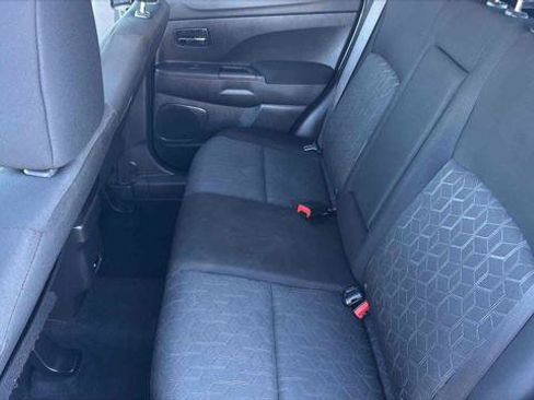 Used 2024 Mitsubishi Outlander Sport ES image 22