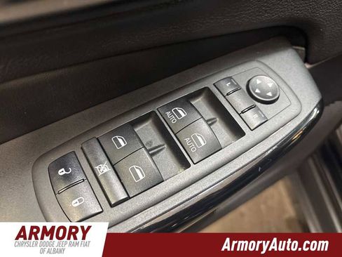 Used 2023 Jeep Cherokee Altitude Lux image 8