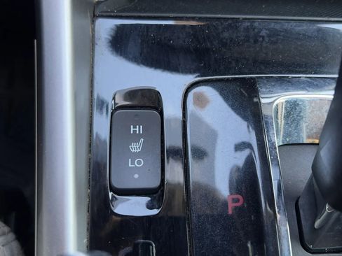 Used 2016 Honda Accord EX-L image 43