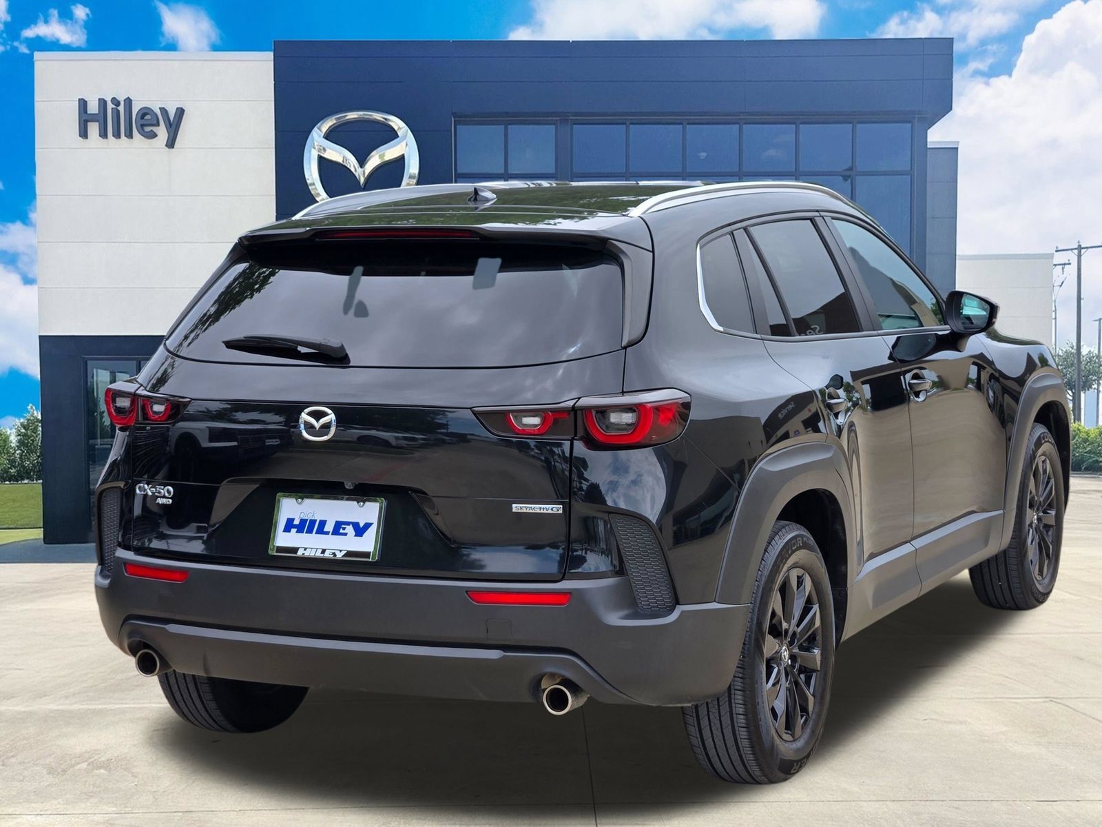 Certified 2024 MAZDA CX-50 AWD 2.5 S w/ Premium Package image 4