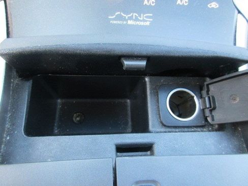 Used 2013 Lincoln MKZ FWD image 28