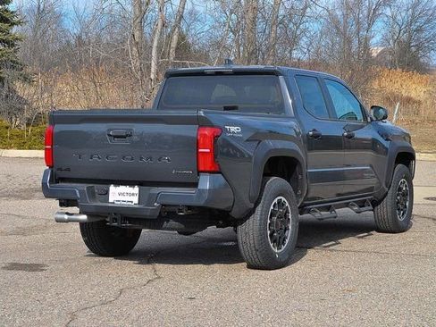 New 2026 Toyota Tacoma TRD Off-Road AWD/4WD image 3