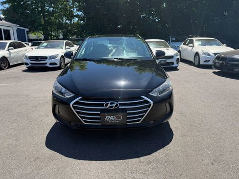 Used 2018 Hyundai Elantra Value Edition FWD image 8