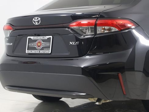 Used 2022 Toyota Corolla XLE image 36