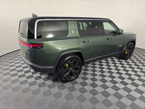 Used 2023 Rivian R1S Adventure image 5