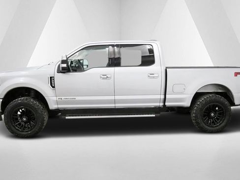 Used 2021 Ford F250 Lariat w/ Lariat Ultimate Package image 4