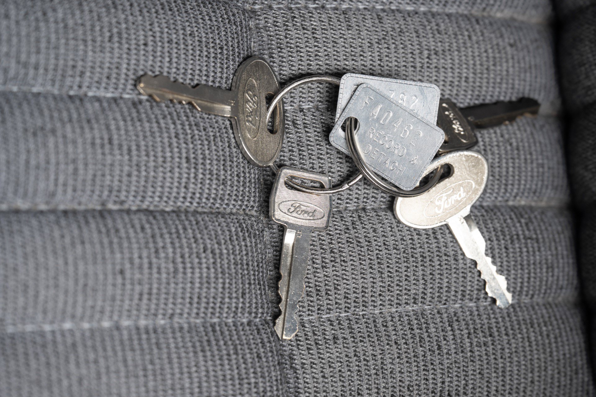 Used 1993 Ford Mustang Cobra RWD image 60
