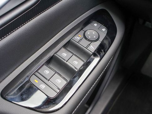 New 2026 Nissan Murano SV image 14