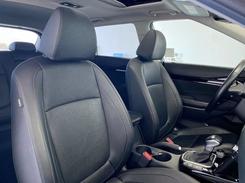 Used 2025 Kia Seltos EX w/ EX Sunroof Package FWD image 32