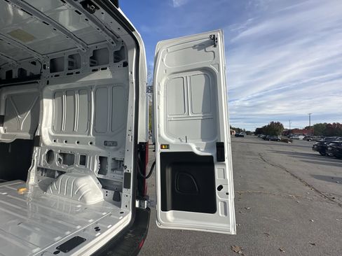 New 2026 Ford Transit 350 148 High Roof AWD image 26