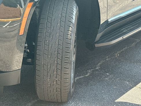 New 2026 GMC Yukon XL Elevation w/ Elevation Premium Package image 25