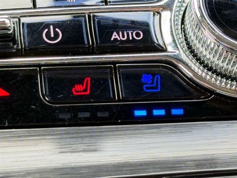 Used 2022 Lincoln Nautilus Reserve image 14