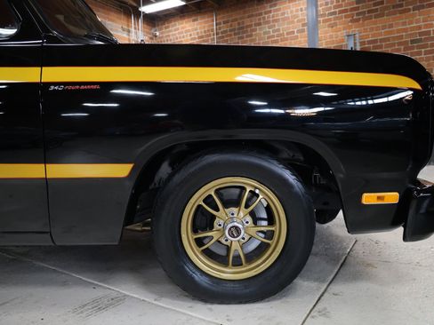 Used 1992 Dodge D/W Truck 150 image 16