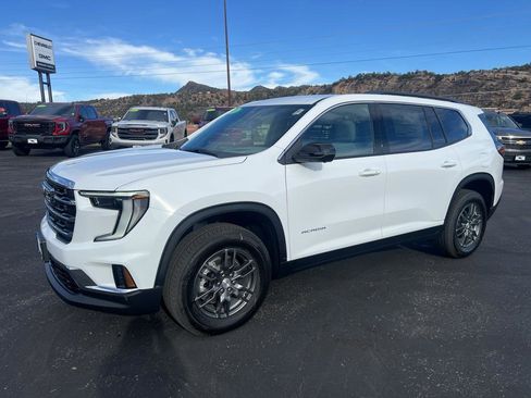 New 2026 GMC Acadia Elevation w/ LPO, Floor Liner Package image 3